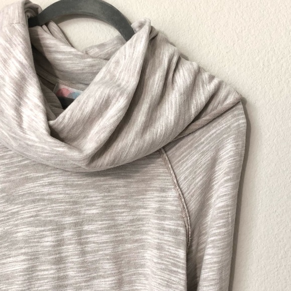 \Free People Beach\• Cocoon Cowl Neck Pullover - Picture 3 of 13